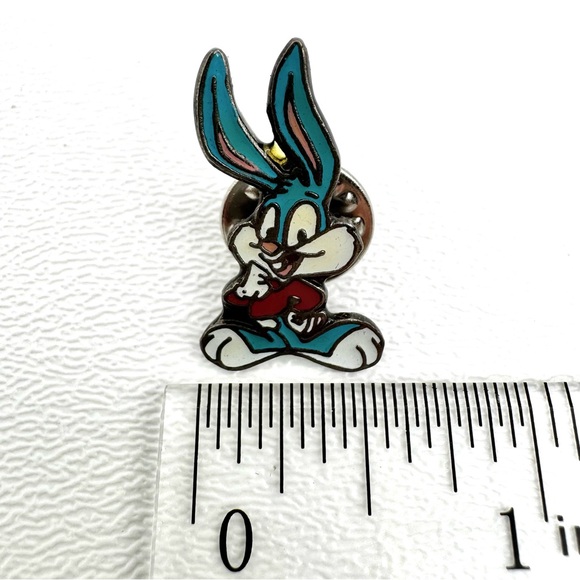 🟢 5/$20 Bugs Bunny Enamel Pin SIGNED Warner Classic Cartoon Character Antique - Picture 5 of 5